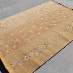 RST25282 Gorgeous Modern Design Hand Made Tibetan Woolen Area Rug 5 Feet X 8 Feet Made in Nepal