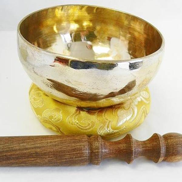 F257 5" Palm Size Energetic Third Eye 'A#' Chakra Healing Tibetan Singing Bowl Made in Nepal