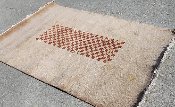 RSG4739 Gorgeous Modern Design Hand Made Tibetan Woolen Area Rug 4.7 Feet X 6.7 Feet Made in Nepal
