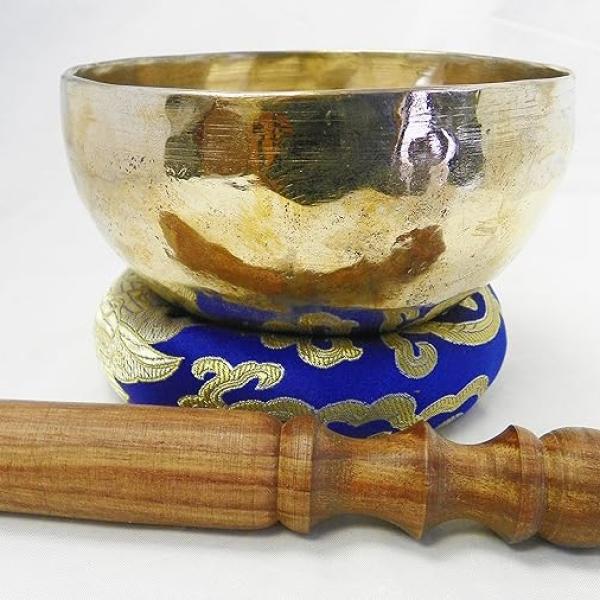 J642 5" Palm Size Energetic Third Eye 'A' Chakra Healing Tibetan Singing Bowl Made in Nepal