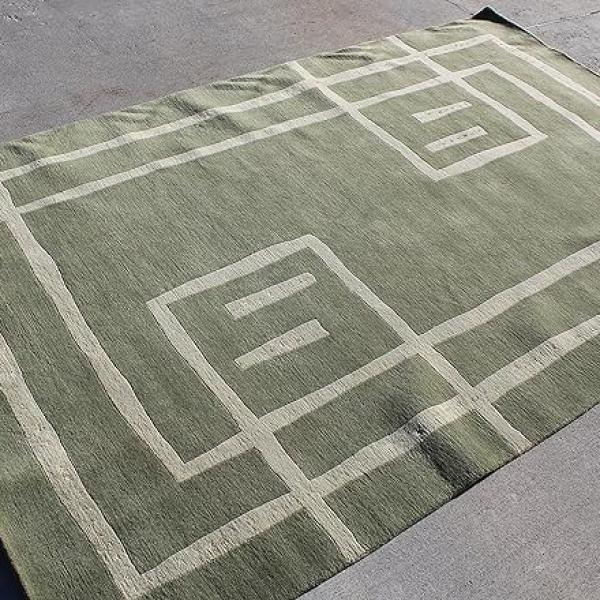 thamelmartUSA RST3871 Gorgeous Green Color Hand Made Tibetan Woolen Area Rug 5 Feet X 8 Feet Made in Nepal