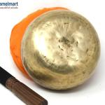 5.5 Inch Handhammared Old Tibetan Singing Bowl,Excellent old singing bowl,Handhammered Shining finish Singing bowl from Nepal,Buddhist bowls.